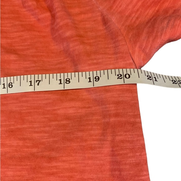 Chico's Women's Blouse. Pretty Details on Shoulders, V Neck Design - Picture 6 of 8